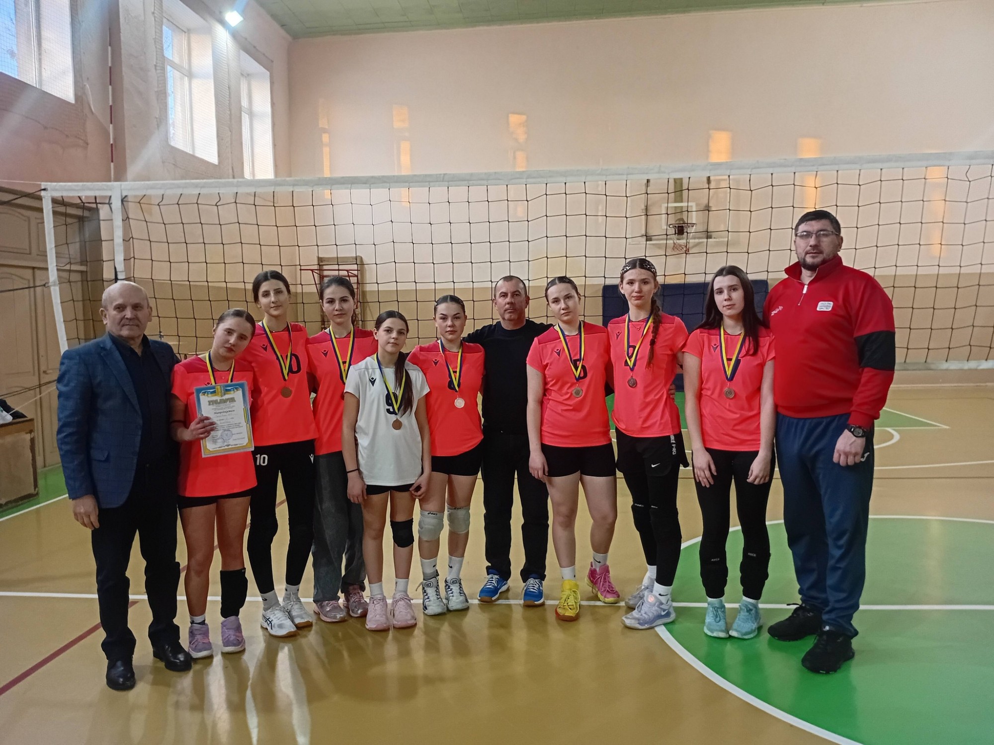 Обласні юнацькі спортивні ігри серед громад: у класичний волейбол грали дівчата