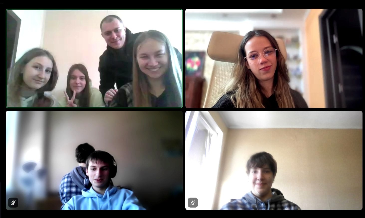 Кропивницькі ліцеїсти здобули срібло на міжнародному хакатоні Teens in AI Кропивницькі ліцеїсти здобули срібло на міжнародному хакатоні Teens in AI