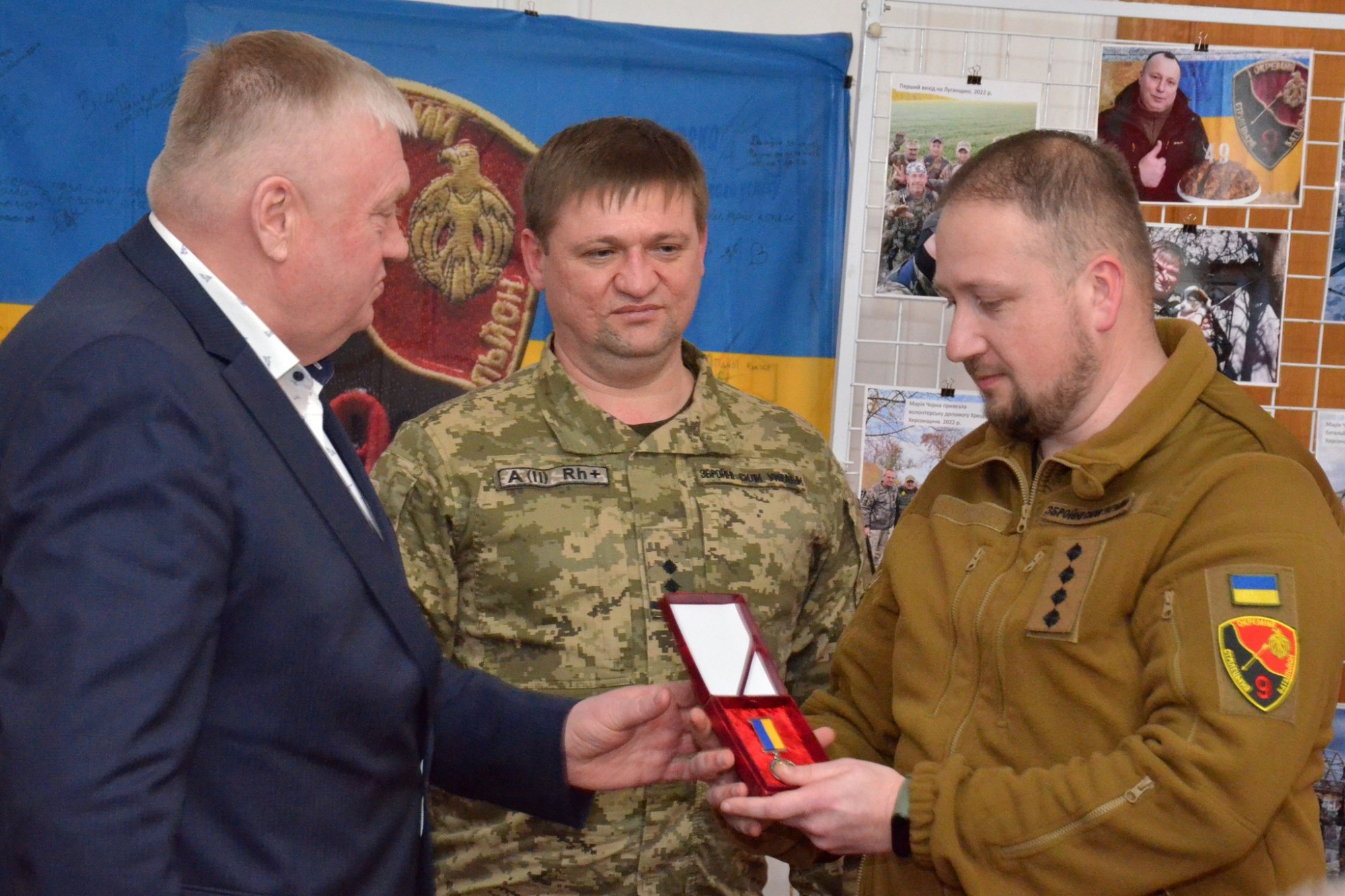 У Кропивницькому відкрили фотовиставку на честь 9-го окремого розвідувального батальйону