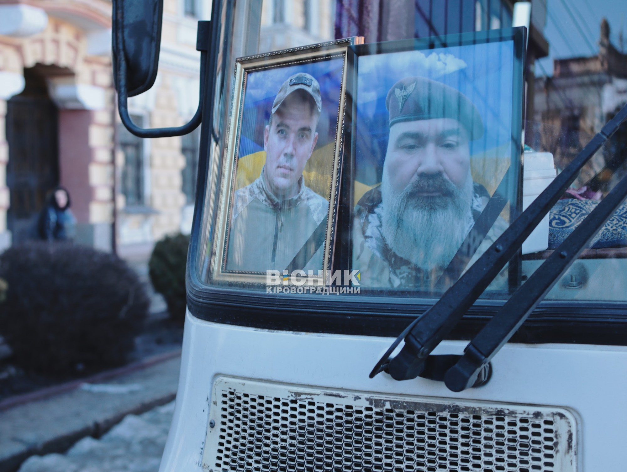 У Кропивницькому попрощалися з чотирма військовими, які загинули на війні з РФ