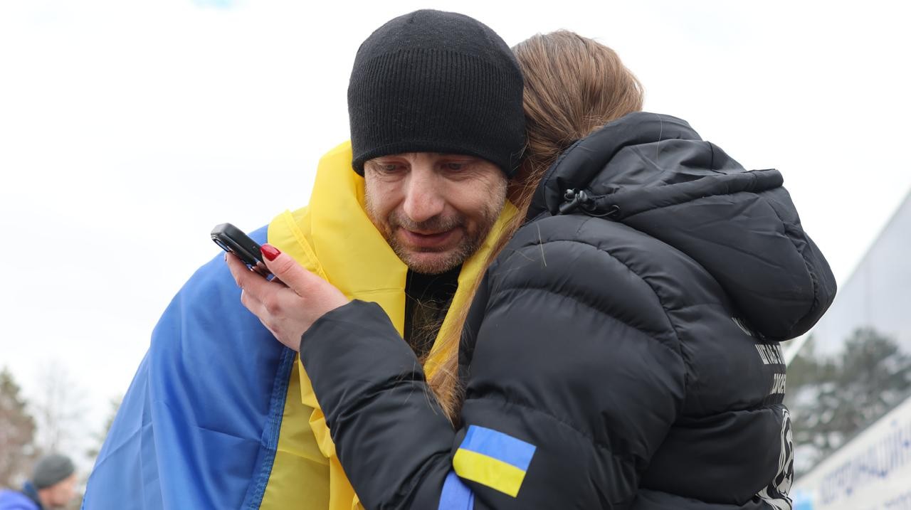 302 українці вдома: другий етап реалізації женевських домовленостей