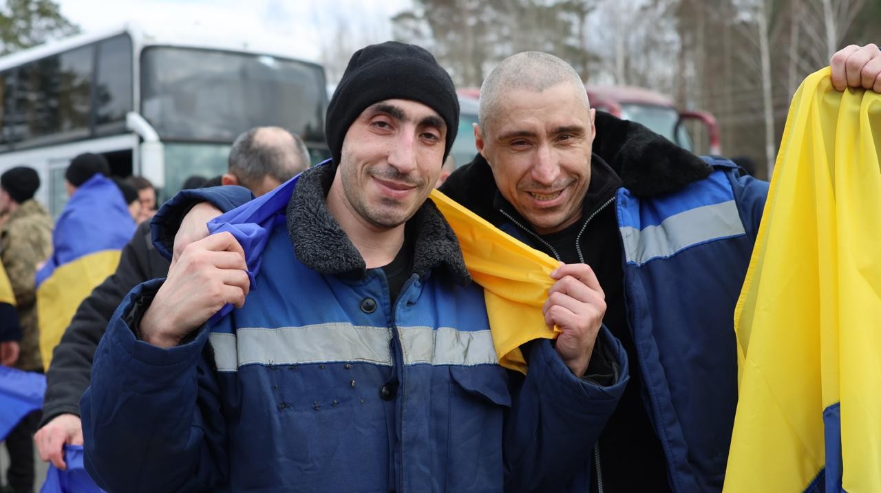 302 українці вдома: другий етап реалізації женевських домовленостей