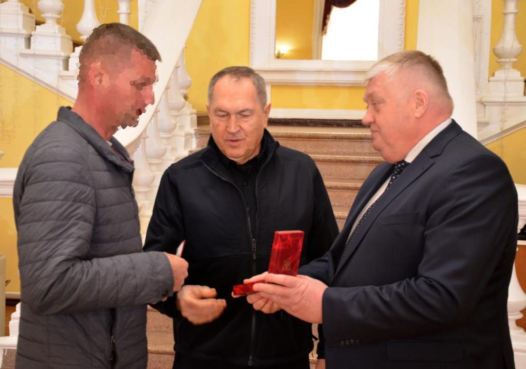 У Кропивницькому відзначили героїв-добровольців