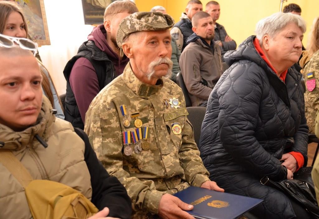 У Кропивницькому відзначили героїв-добровольців