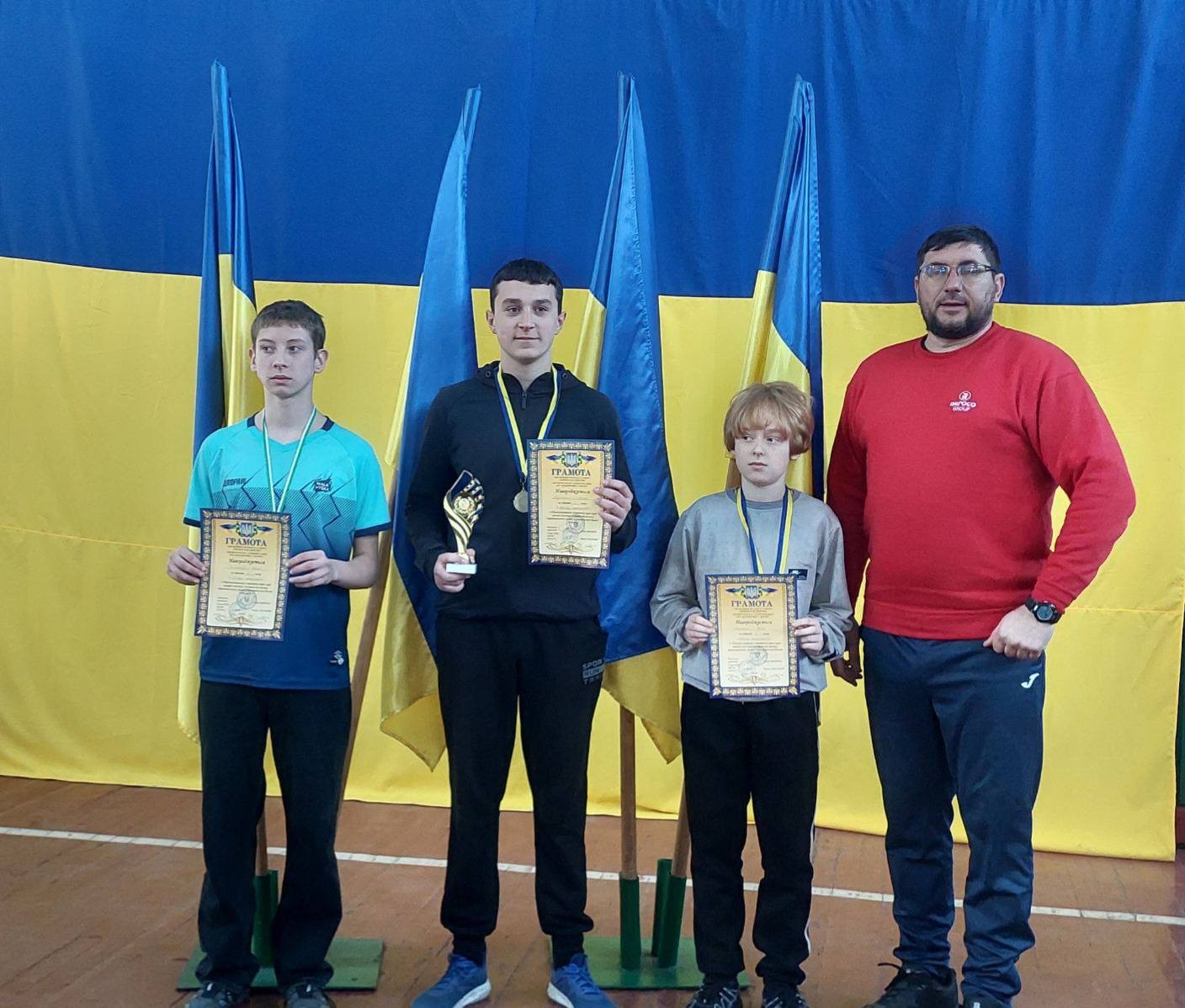 Обласні юнацькі спортивні ігри серед громад області: у настільний теніс грали юнаки й дівчата Обласні юнацькі спортивні ігри серед громад області: у настільний теніс грали юнаки й дівчата