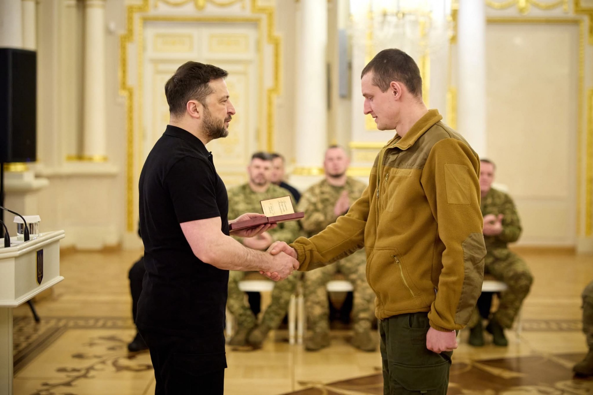 Кропивничани відзначені державними нагородами до Дня українського добровольця Кропивничани відзначені державними нагородами до Дня українського добровольця