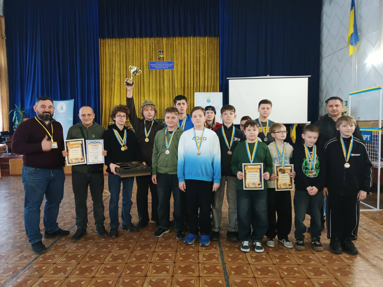 На Кіровоградщині визначили найкращих операторів БпЛА На Кіровоградщині визначили найкращих операторів БпЛА