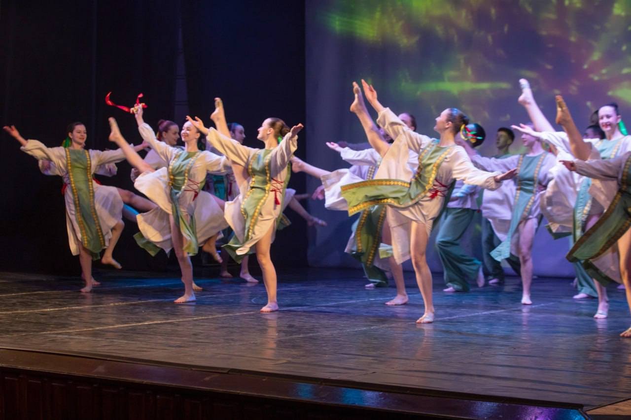 У Кропивницькому весну зустріли дитячим святом «Квіти надії» У Кропивницькому весну зустріли дитячим святом «Квіти надії»