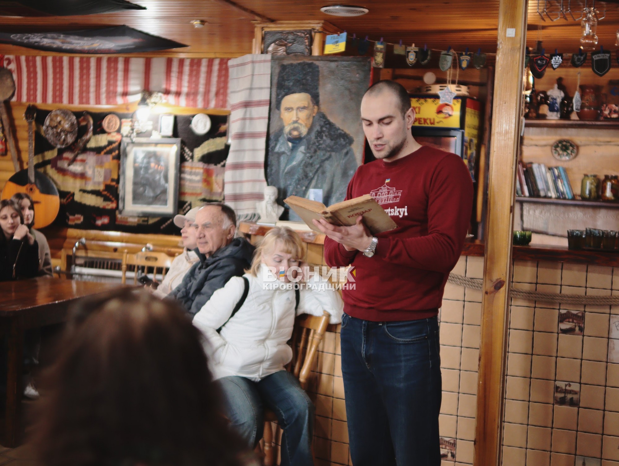 У Кропивницькому пройшла екскурсія «Шевченко 212» — містом, де пам'ятають Кобзаря