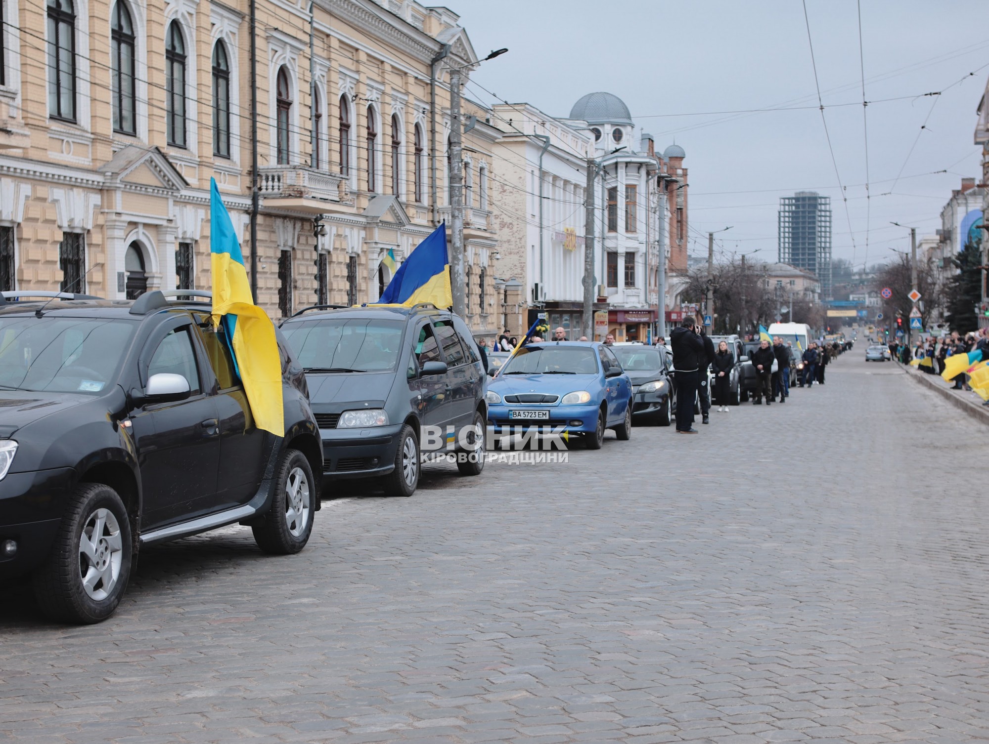 У Кропивницькому попрощалися з двома військовими, загиблими на війні з Росією