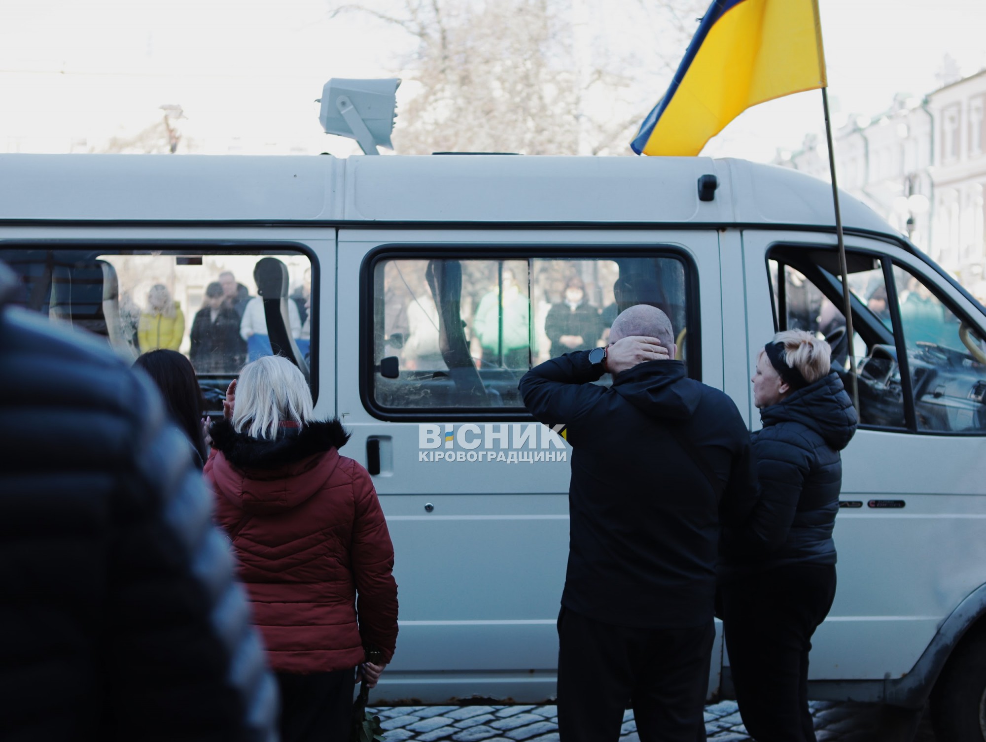 У Кропивницькому попрощалися з двома військовими, які загинули на війні з РФ