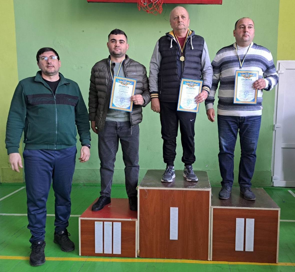 Обласні спортивні ігри серед громад: у шашки грали чоловіки і жінки Обласні спортивні ігри серед громад: у шашки грали чоловіки і жінки