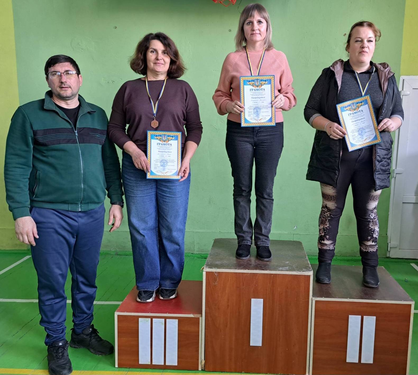 Обласні спортивні ігри серед громад: у шашки грали чоловіки і жінки Обласні спортивні ігри серед громад: у шашки грали чоловіки і жінки