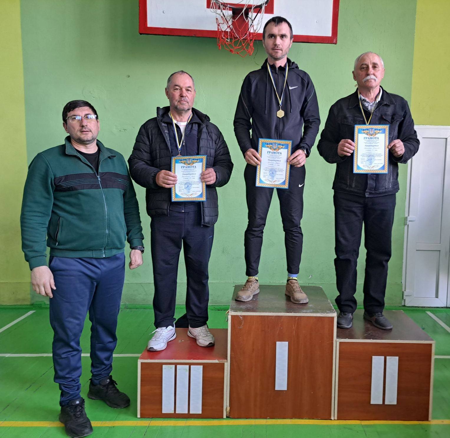 Обласні спортивні ігри серед громад: у шашки грали чоловіки і жінки Обласні спортивні ігри серед громад: у шашки грали чоловіки і жінки