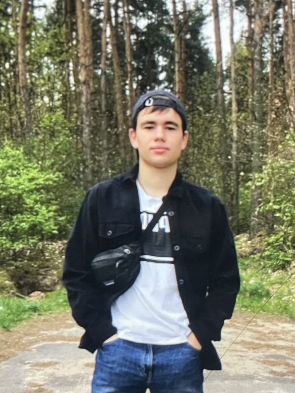 Вікторія Жидкова: «Підняла гирю 234 рази, вперше взявши до рук». Родина футболіста і воїна Миколи Жидкова будує мініфутбольне поле і бере участь у спортивних змаганнях — у пам'ять про сина