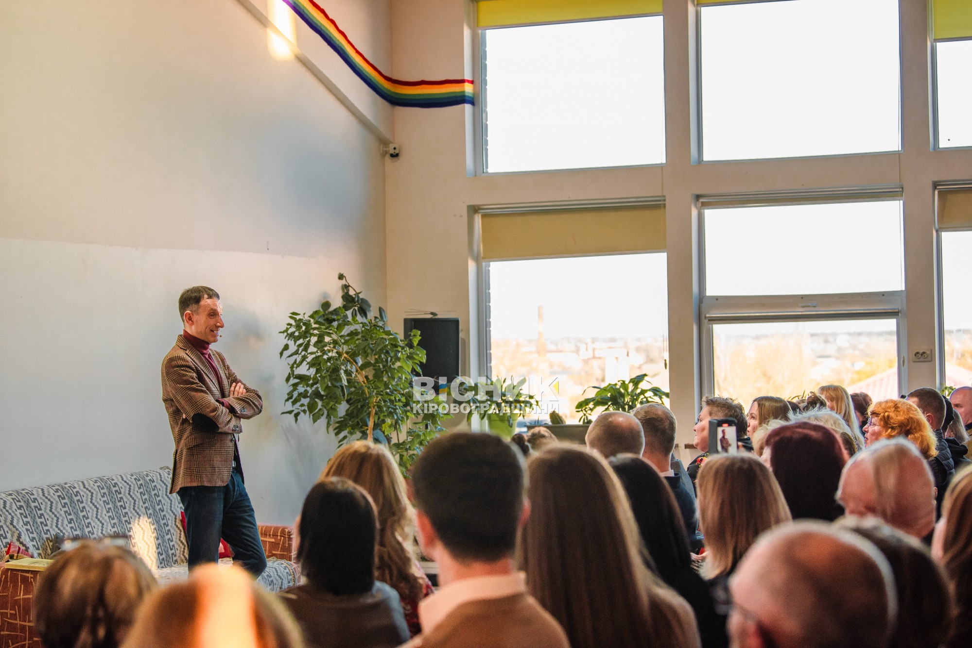 «Центр — не провінція»: зустріч з Віталієм Портніковим у Кропивницькому