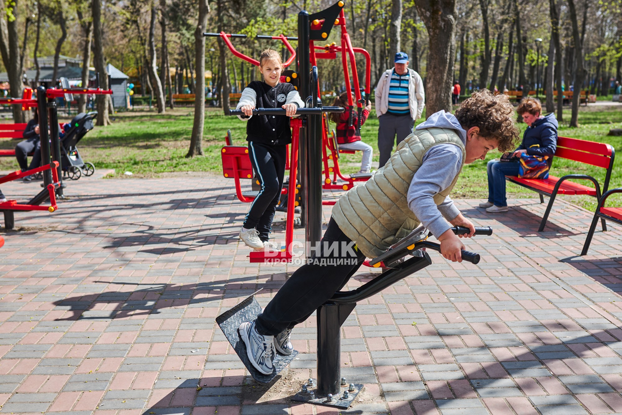 Не тюльпанами єдиними: як Дендропарк зустрів весну 2026 року