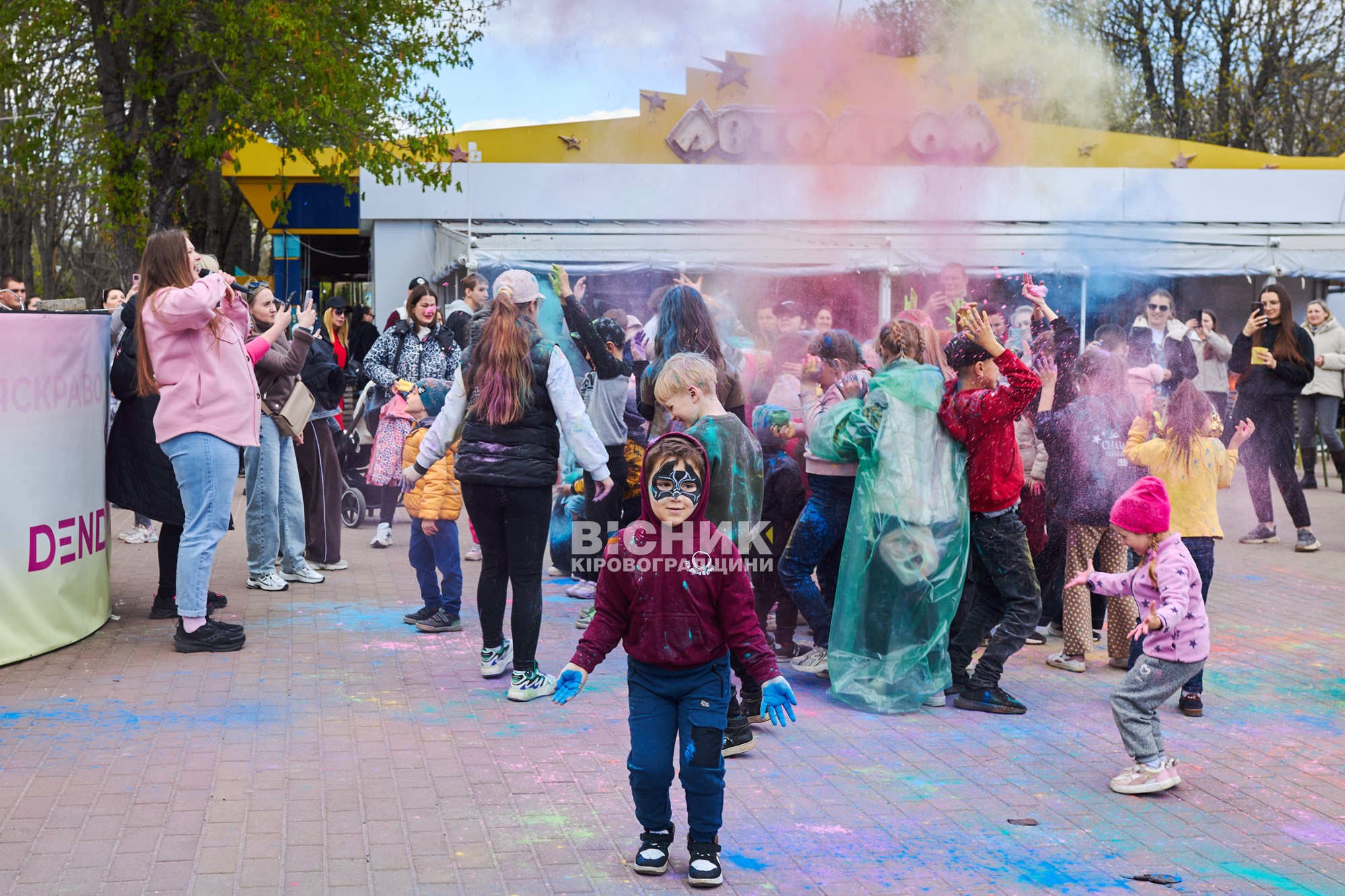 Не тюльпанами єдиними: як Дендропарк зустрів весну 2026 року