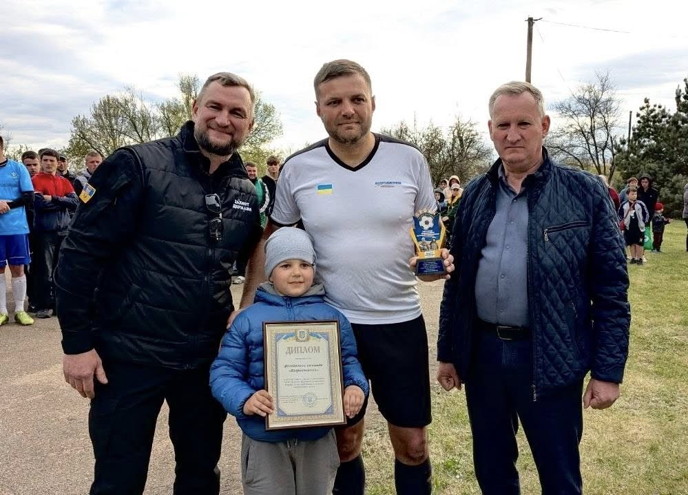 «Кубок Героям-землякам»: команда Кетрисанівської громади перемогла у першому турнірі пам'яті