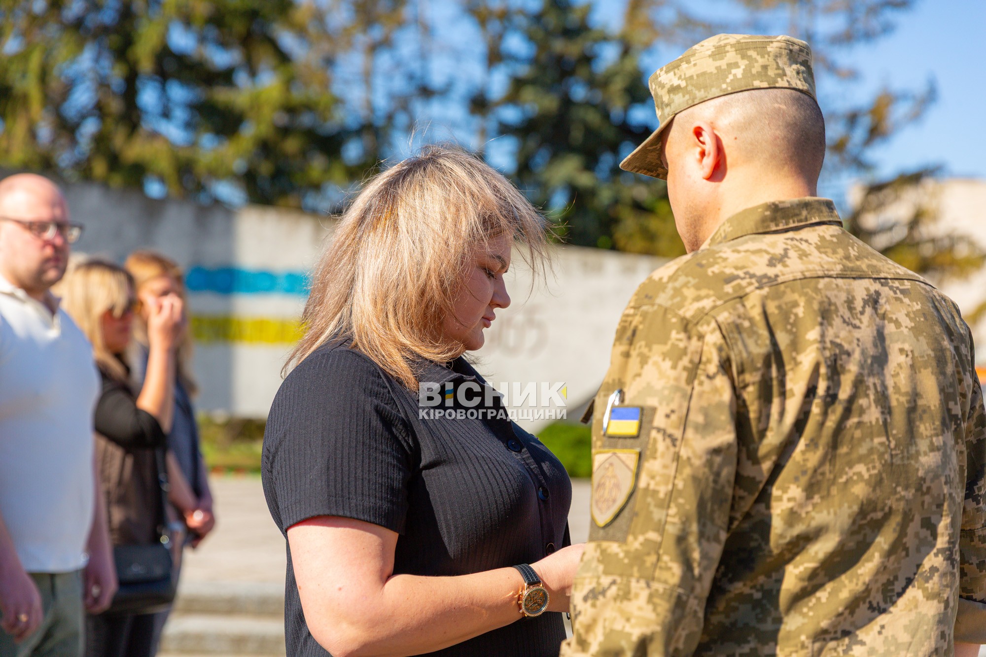 У Світловодську вшанували пам'ять визволителів та вручили нагороди родинам сучасних героїв