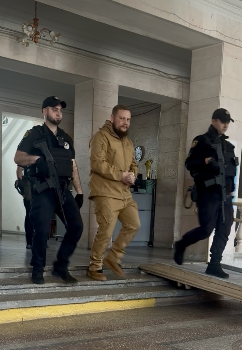 У Світловодській міській раді стався збройний інцидент: двоє поранених, перший заступник міського голови затриманий