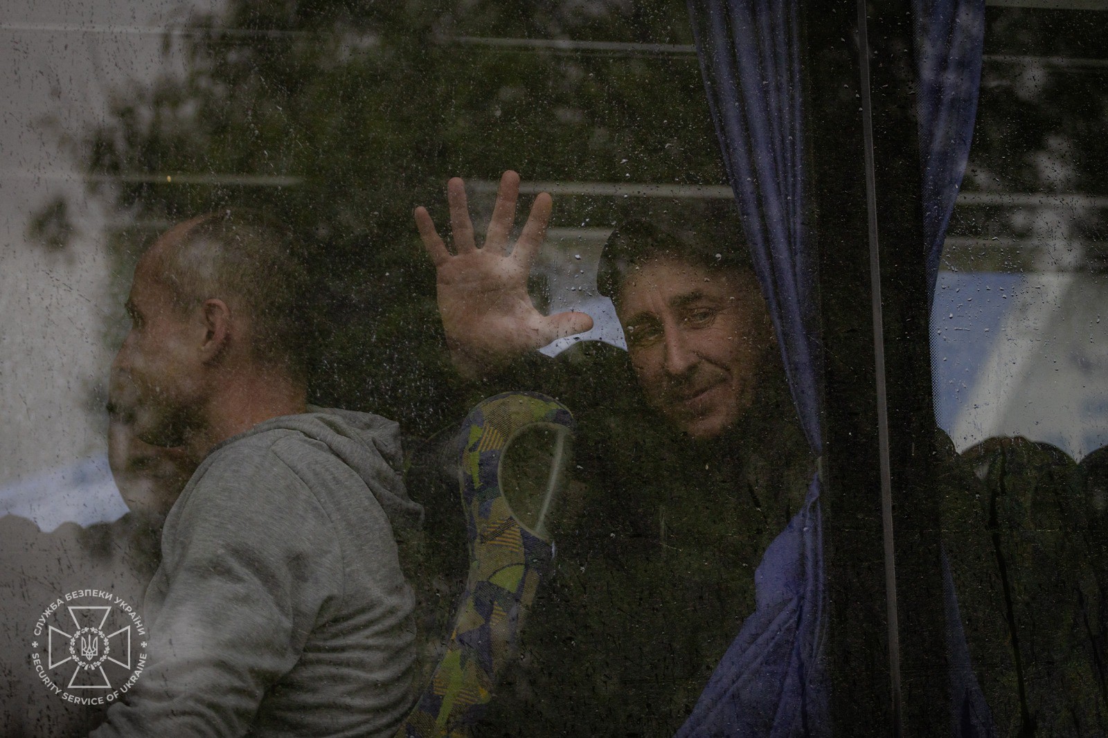205 українців повернулися з російського полону: перший етап обміну 1000 на 1000
