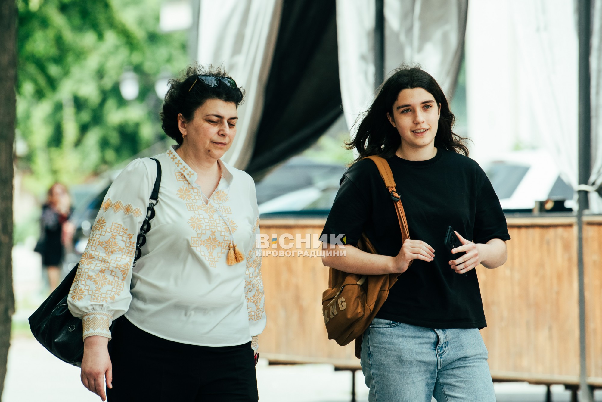 Вишиваний травень у Кропивницькому: місто вбралося в генетичний код нації Вишиваний травень у Кропивницькому: місто вбралося в генетичний код нації