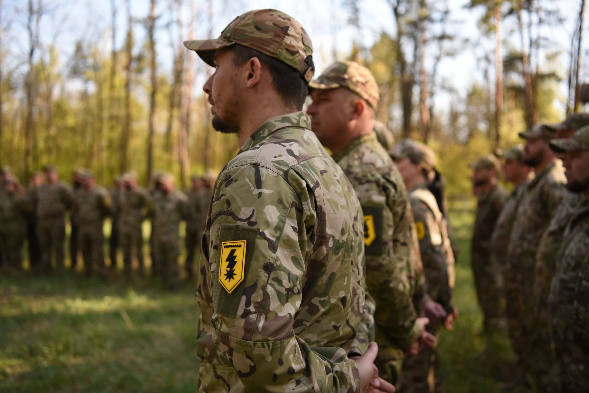 8-ма артилерійська бригада «Гармаш»: вогнева підтримка 1-го корпусу НГУ «Азов» 8-ма артилерійська бригада «Гармаш»: вогнева підтримка 1-го корпусу НГУ «Азов»